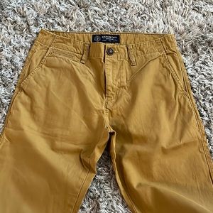 American Eagle 29W 30L slim straight